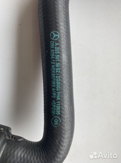 Патрубок системы охлаждения Merсedes W203 C203