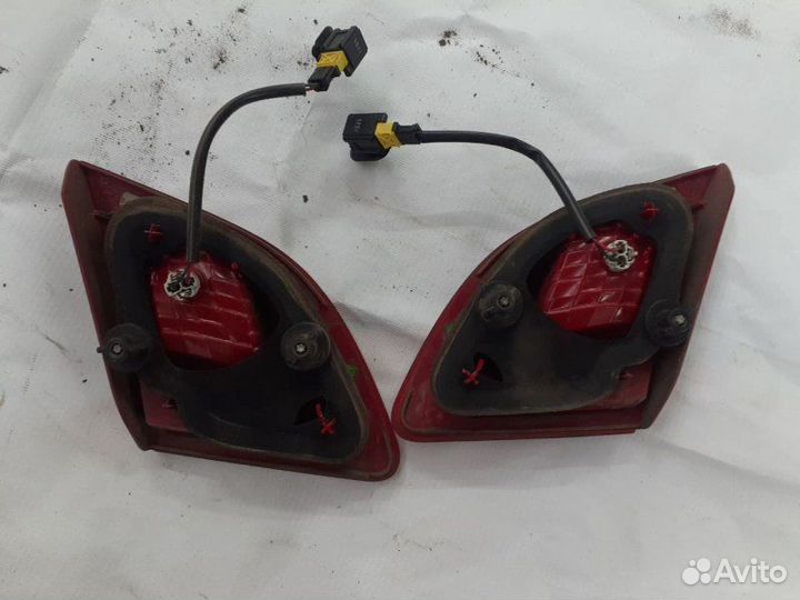 Фонари внутренние Peugeot 408