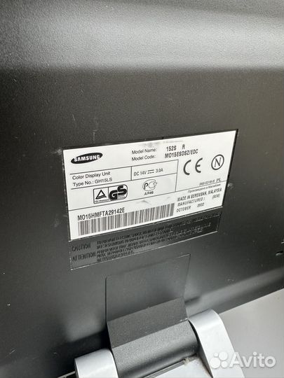 Рабочий монитор Samsung 15 дюймов 75 герц