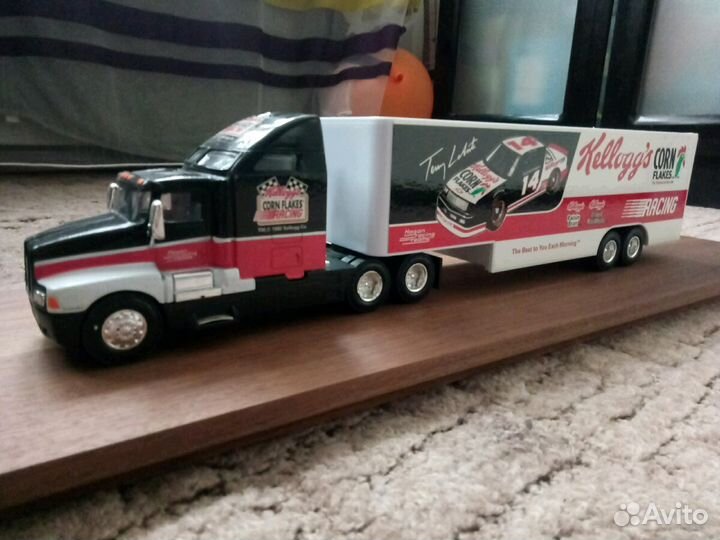 Модель грузовика