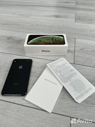 iPhone Xs Max, 64 ГБ