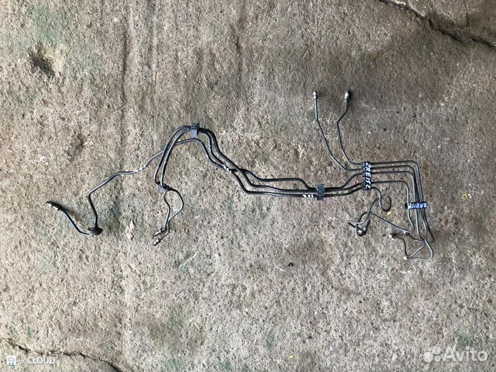 Трубки abs на toyota auris ZRE152 2zrfe