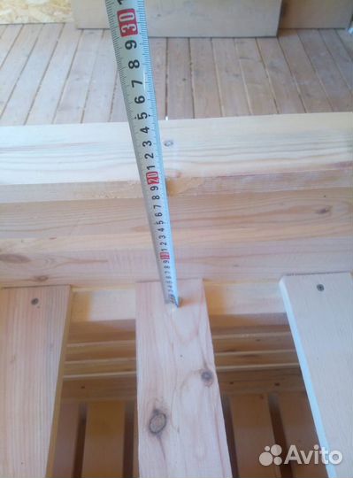 Кашпо для цветов деревянное