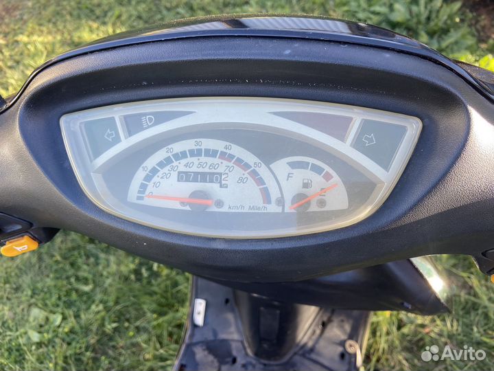 Скутер SKY ABM 50 кубов