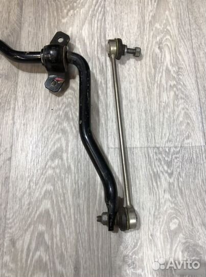 Стабилизатор передний Nissan Terrano 3 D10