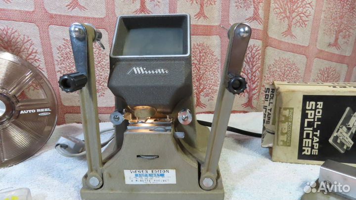 Машинка для склеивания плёнки и Кинопроектор 8мм