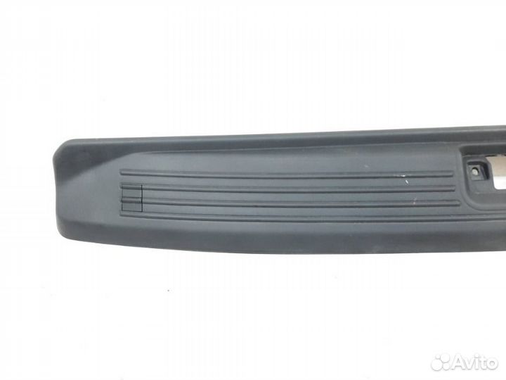 Обшивка двери багажника задняя Land Rover Range