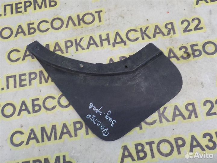 Брызговик задний правый Renault Duster 2012