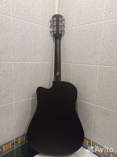 Гитара электроакустическая