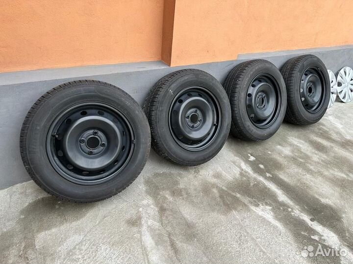 Pirelli Cinturato P1 185/65 R15 92E