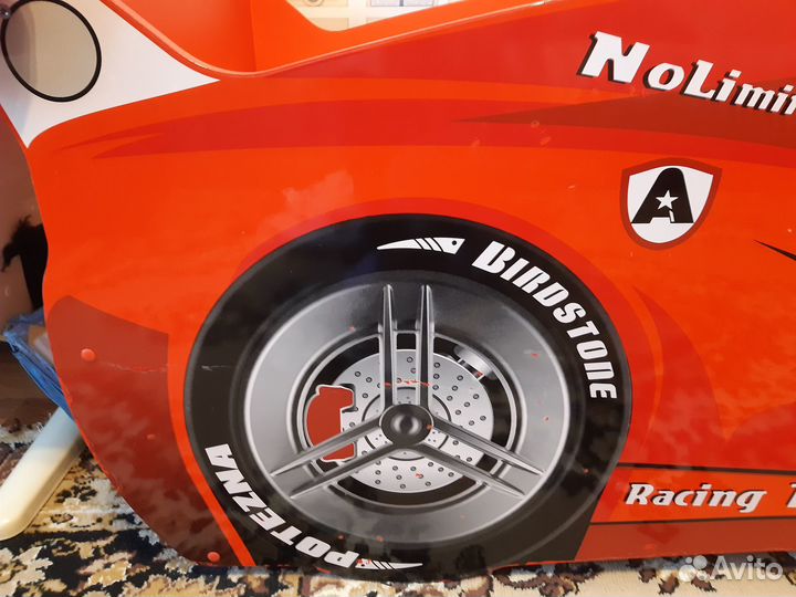 Кровать машина с матрацем