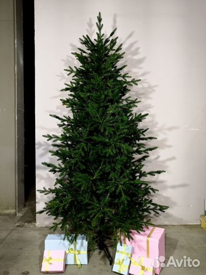 Ёлка искусственная - доставка по всей России