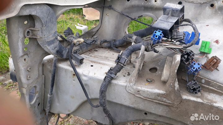 Проводка подкапотная nissan bluebird u13 ga16ds