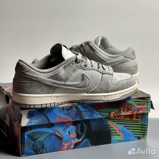 Кроссовки Nike Dunk Low Retro серые