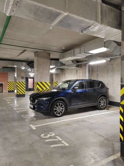 Машиноместо, 14 м²