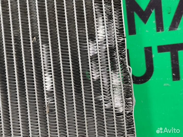 Радиатор охлаждения Land Rover Range Rover Sport 2