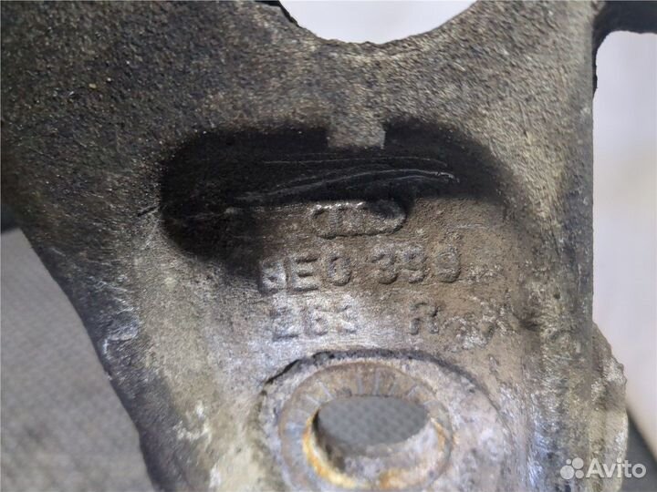 Балка под кпп Audi A4 (B6), 2003