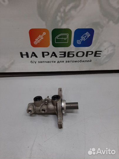 Главный тормозной цилиндр Kia Rio 3. седан 1.6