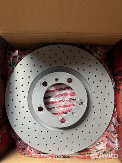 Тормозныe диски колодки Porsche Panamera 970