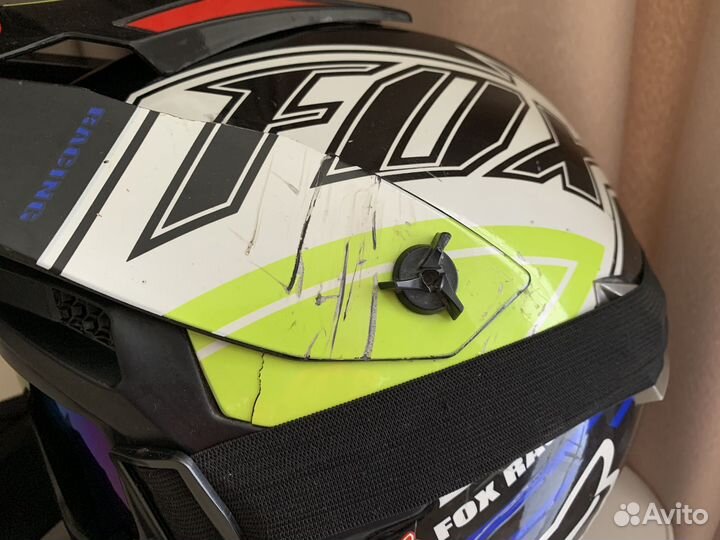 Мотошлем кроссовый и очки