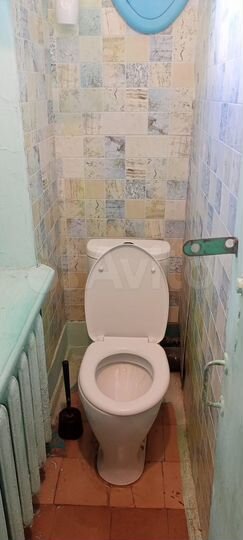 Комната 12 м² в 5-к., 1/5 эт.