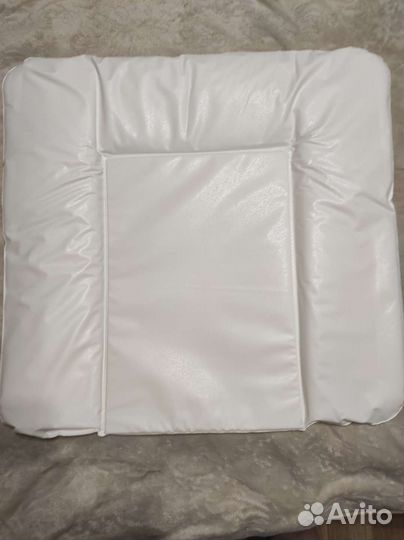 Пеленальный матрас на комод