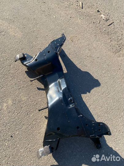 Подрамник передний Mitsubishi Lancer 9 арт. 11797