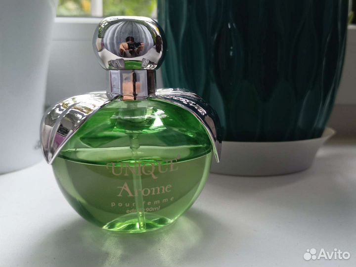 Женские парфюмерные духи/туалетная вода