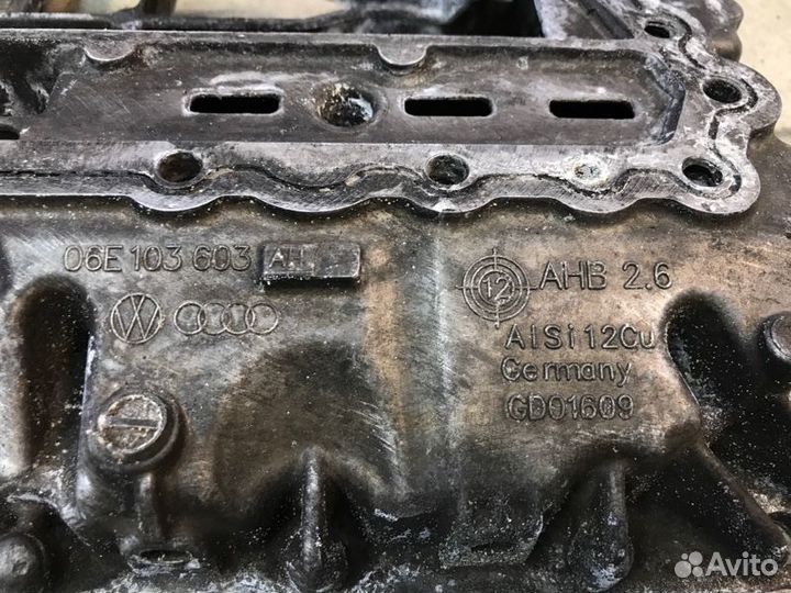 Поддон масляный двигателя Audi A6 C6 2.8 CHV