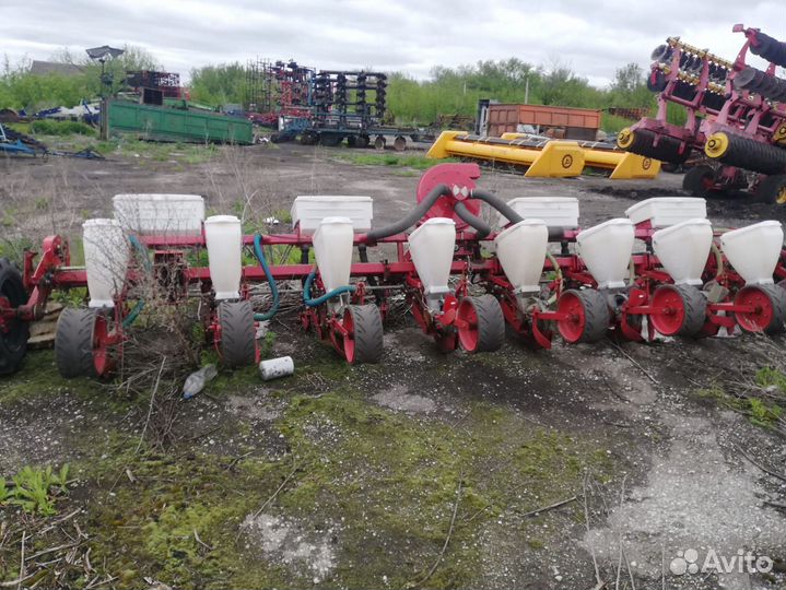 Сеялка Эльворти (Червона Зирка) Веста 8, 2011