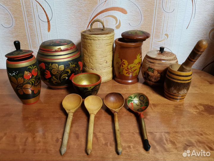 Деревянная посуда. Горшки, ложки, ступа