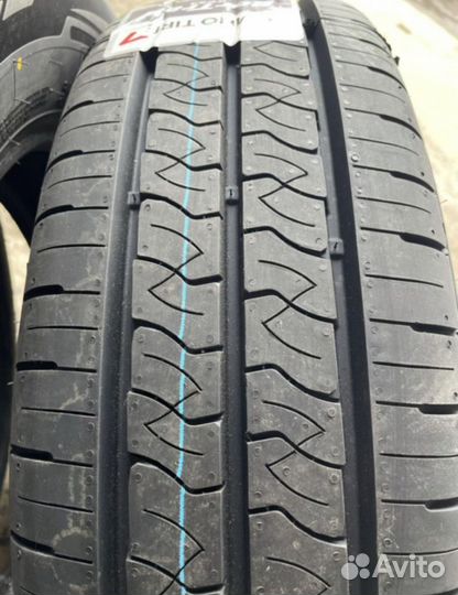 Kumho PorTran KC53 205/70 R15C