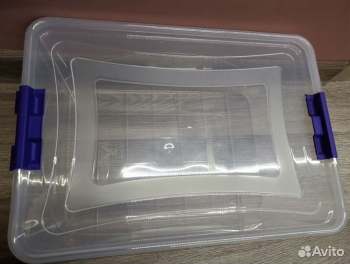 Контейнер пластиковый большой