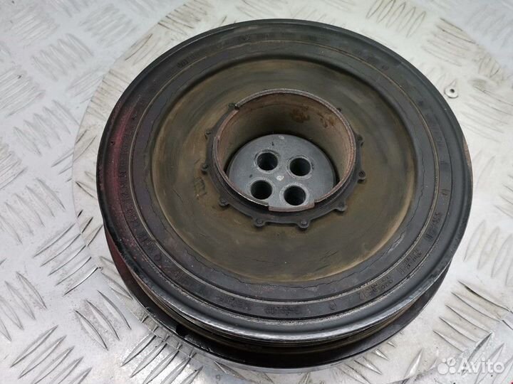 Шкив коленвала BMW 5 F07/F10/F11 2011