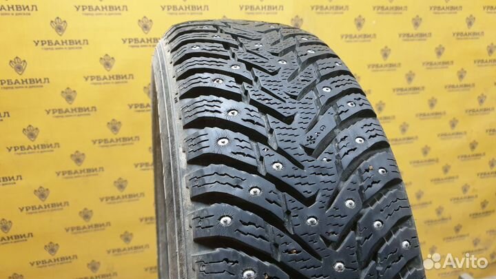 Nokian Tyres Hakkapeliitta 8 SUV 185/65 R15 92T