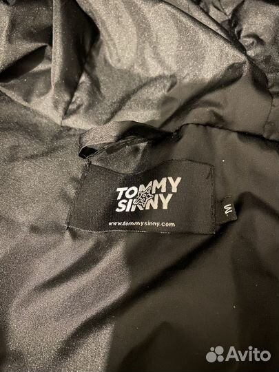 Пуховик tommy sinny light puffer black