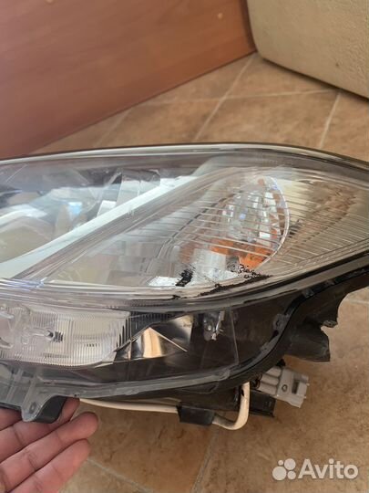 Фара левая Toyota Camry 55 AFS