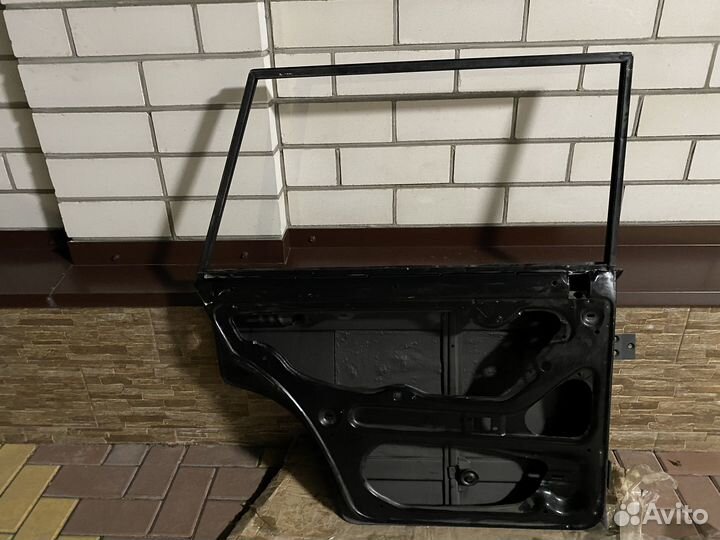 Двери на ваз 2104