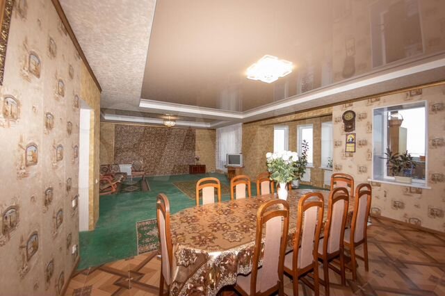 4-к. квартира, 180,9 м², 8/14 эт.