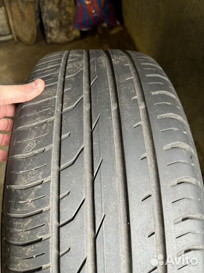 Continental ContiPremiumContact 2 215/55 R17 94V