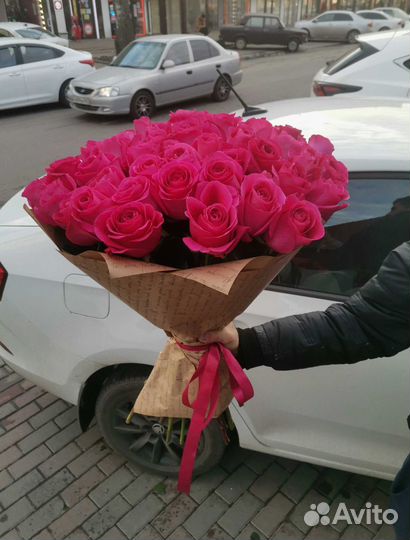 Розы букет цветов 51