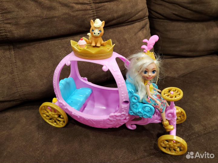 Enchantimals карета