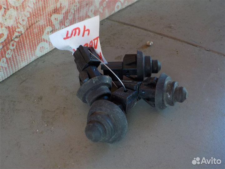 Концевики дверей Renault Sandero 2 2018