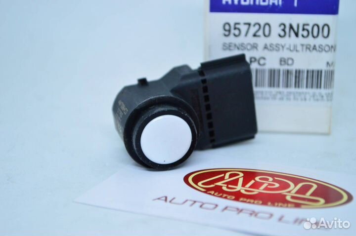 Парктроник штатный 957203N500 Equus Genesis