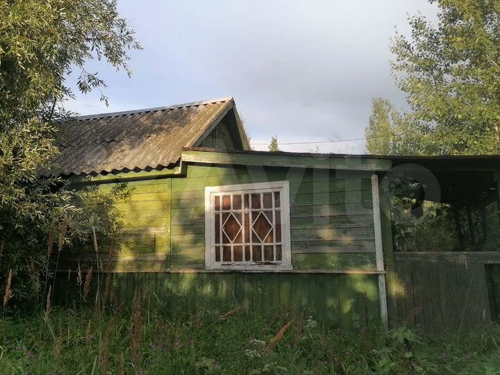 Дом 30 м² на участке 5,5 сот.