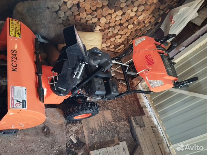 Снегоуборщик бензиновый самоходный бу