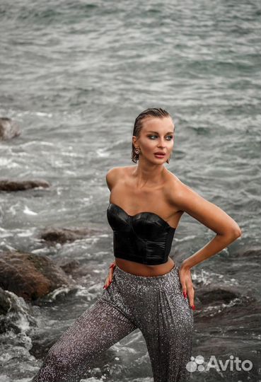 Модель для рекламы одежды