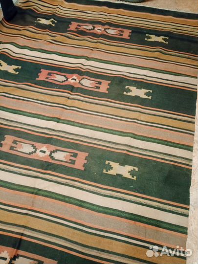 Палас 3.10м на 1.60м