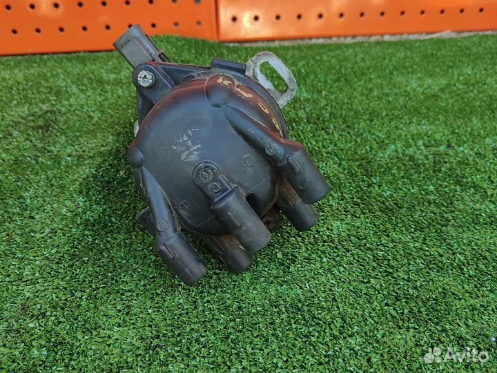 Трамблёр Nissan Primera P10