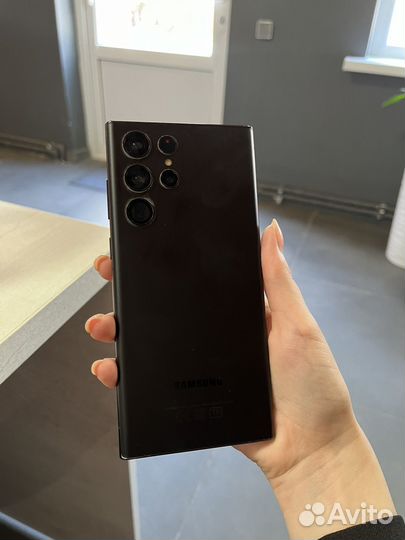 Samsung Galaxy S22 Ultra, 8/128 ГБ